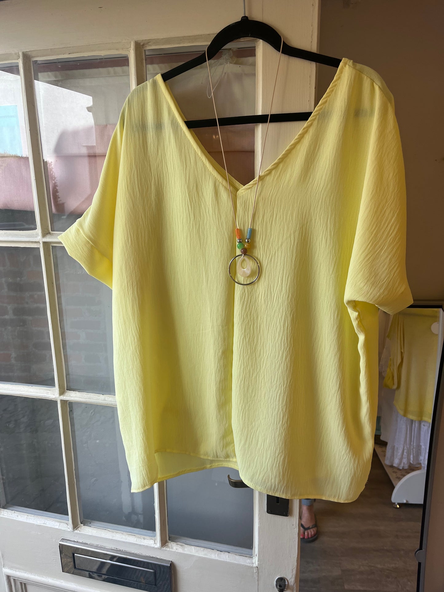 V Neck Top and Necklace (5 Colours)