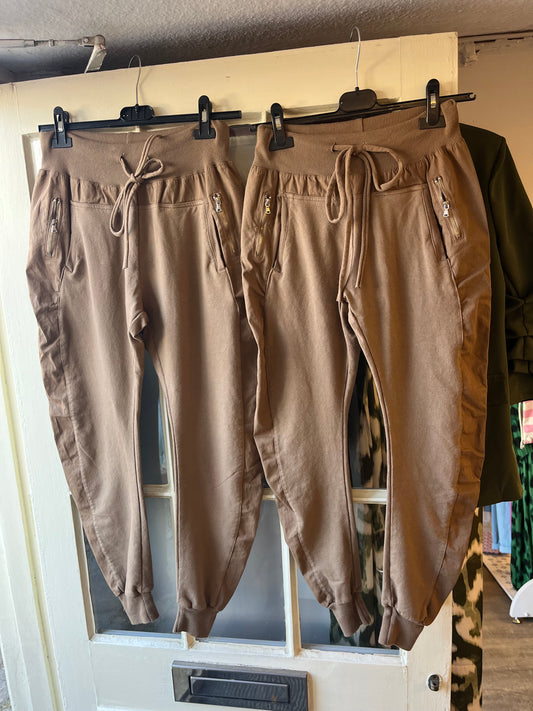 Ultimate Joggers