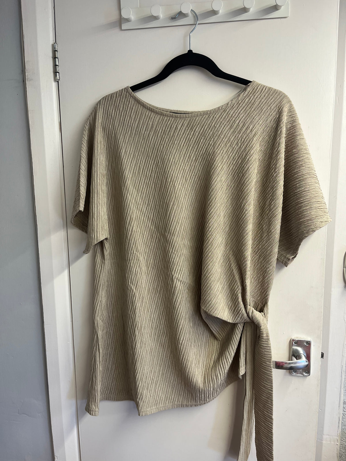 Side Tie Crinkle Top