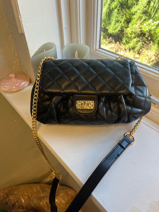 Gold Chain Handbag (3 Colours)