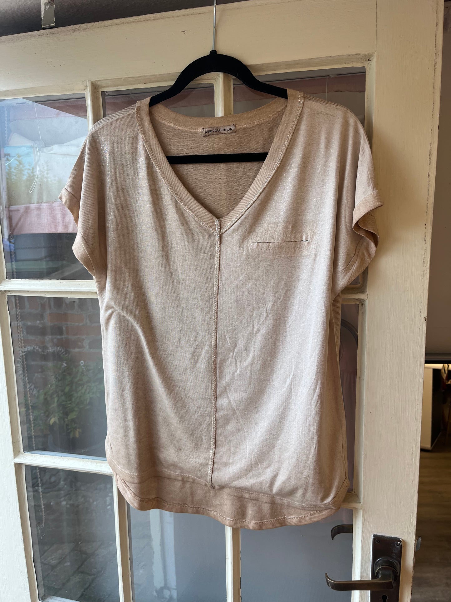 V-Neck Shimmer Tee