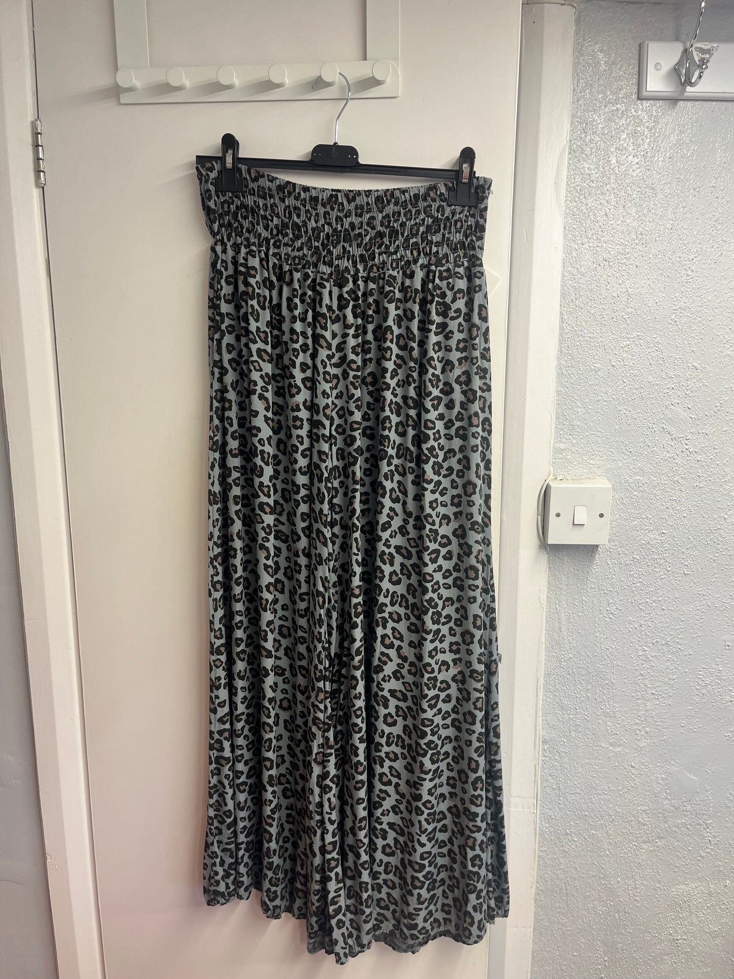 Ruched Wide Leg Trousers