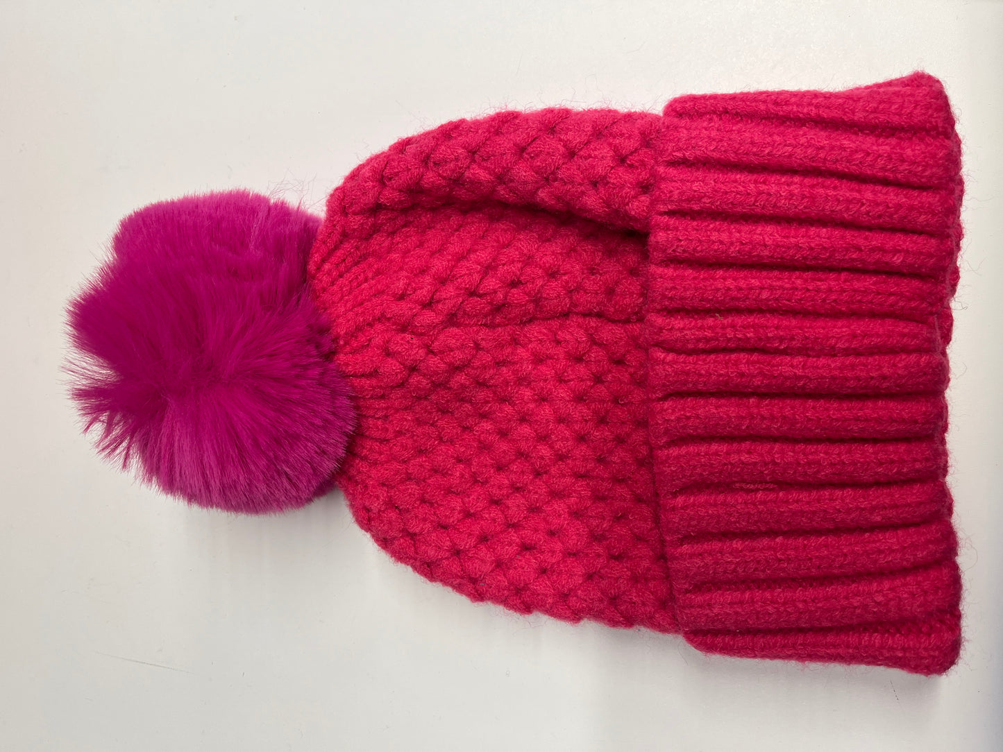 Winter Hat Pineapple Design